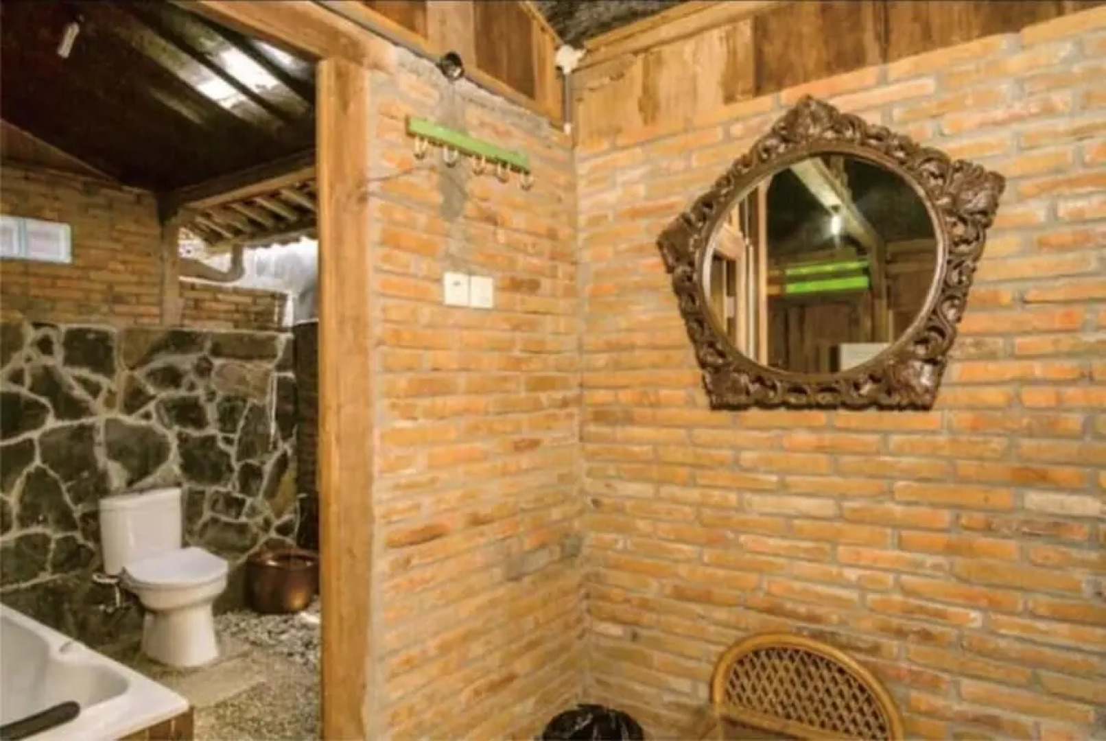 Omah Lila by The Grand Java