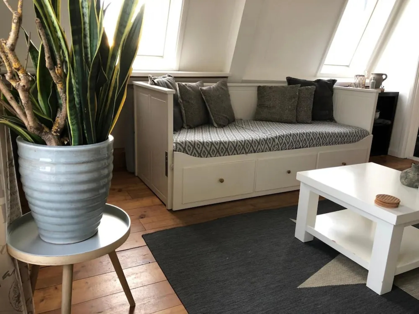 Nikki's Holiday Home