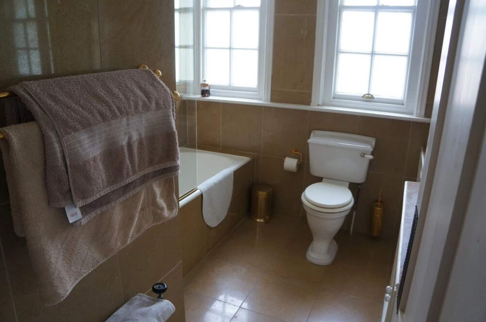 Cedar House Boutique B&B