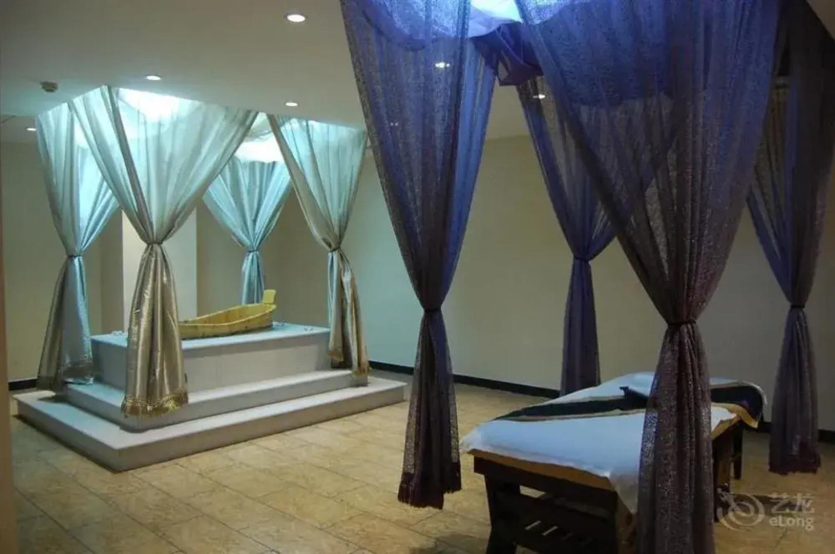 Inner Mongolia Huachen Hotel - Hohhot