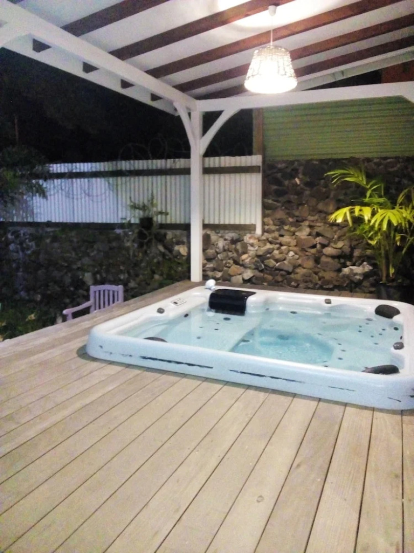 Apartment With one Bedroom in Le Vauclin, With Wonderful sea View, Enc