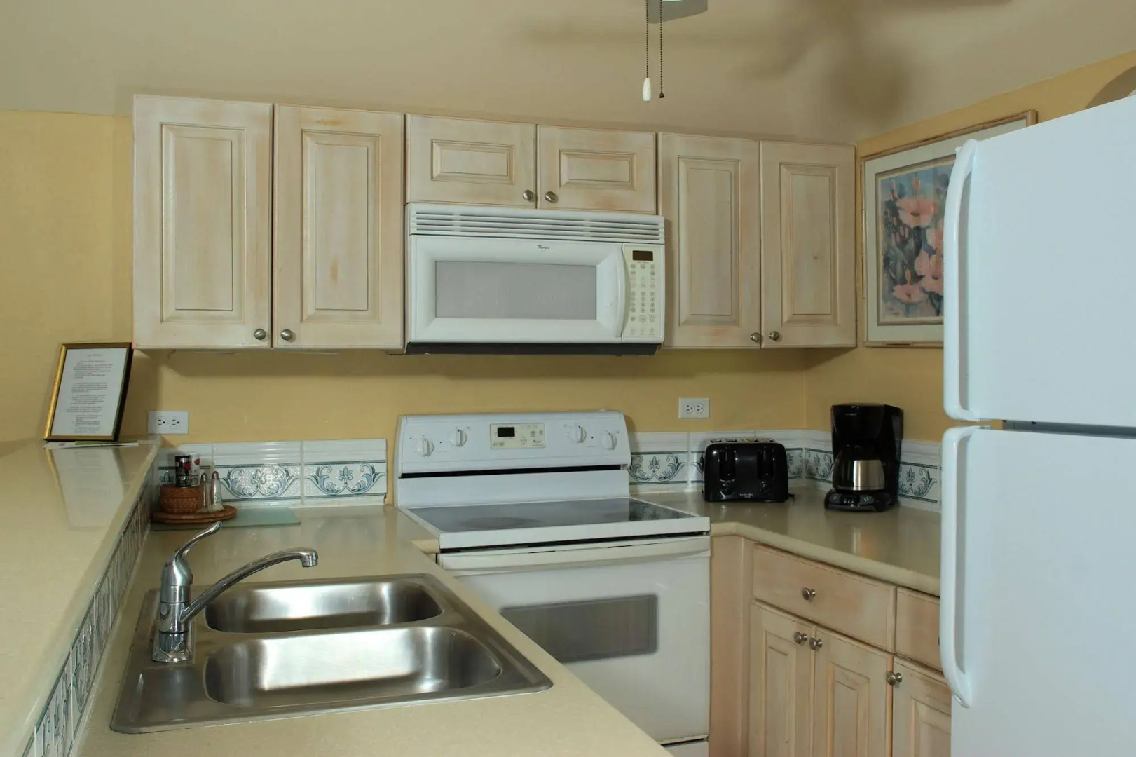 Paradise Island Beach Club by RedAwning