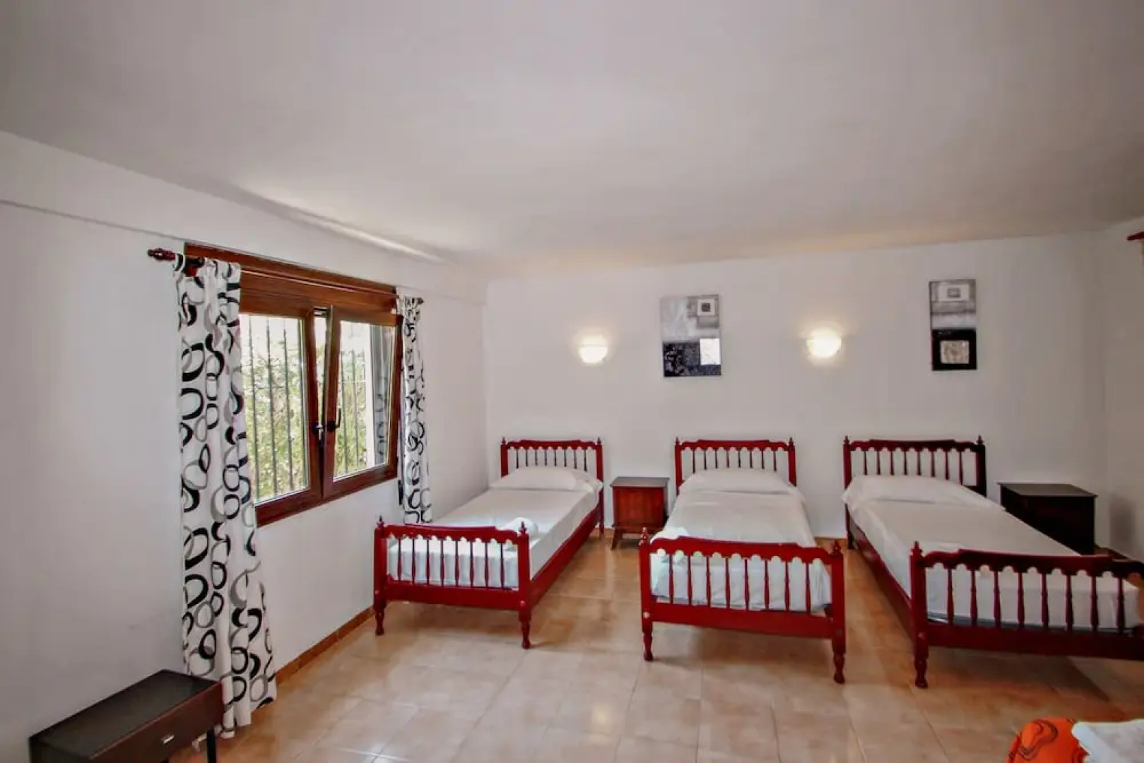 Flandes - traditionally furnished detached villa with peaceful surroundings in Benissa