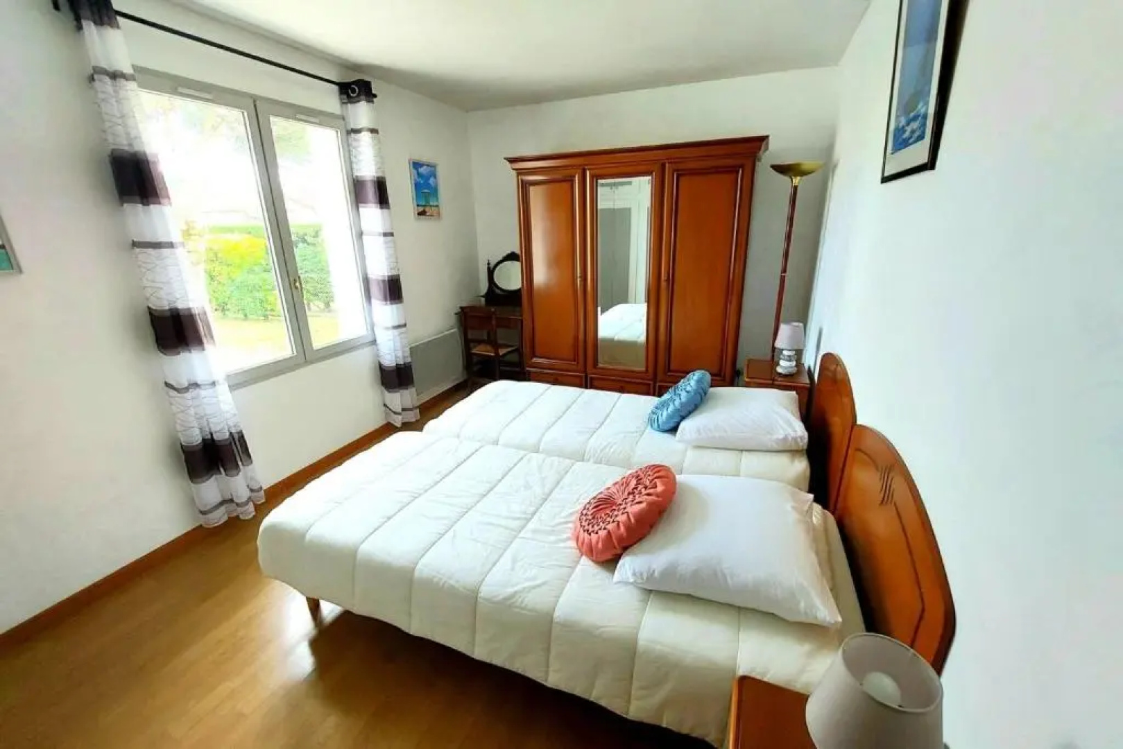 Spacious House With Garden Near The Beach