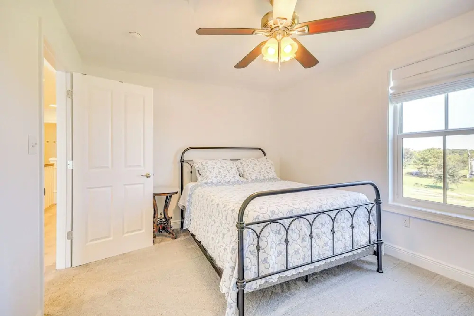 Walk to Beach: Oceanfront Home w/ Outdoor Kitchen