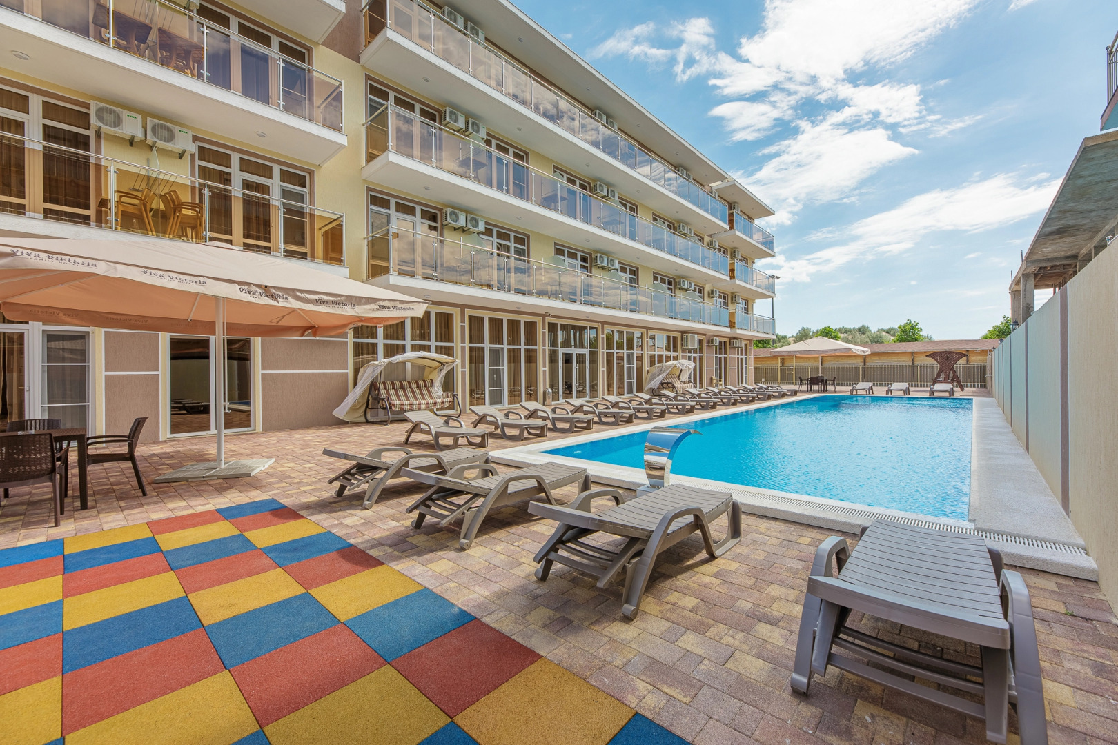 Viva VictoriaFamilyHotel