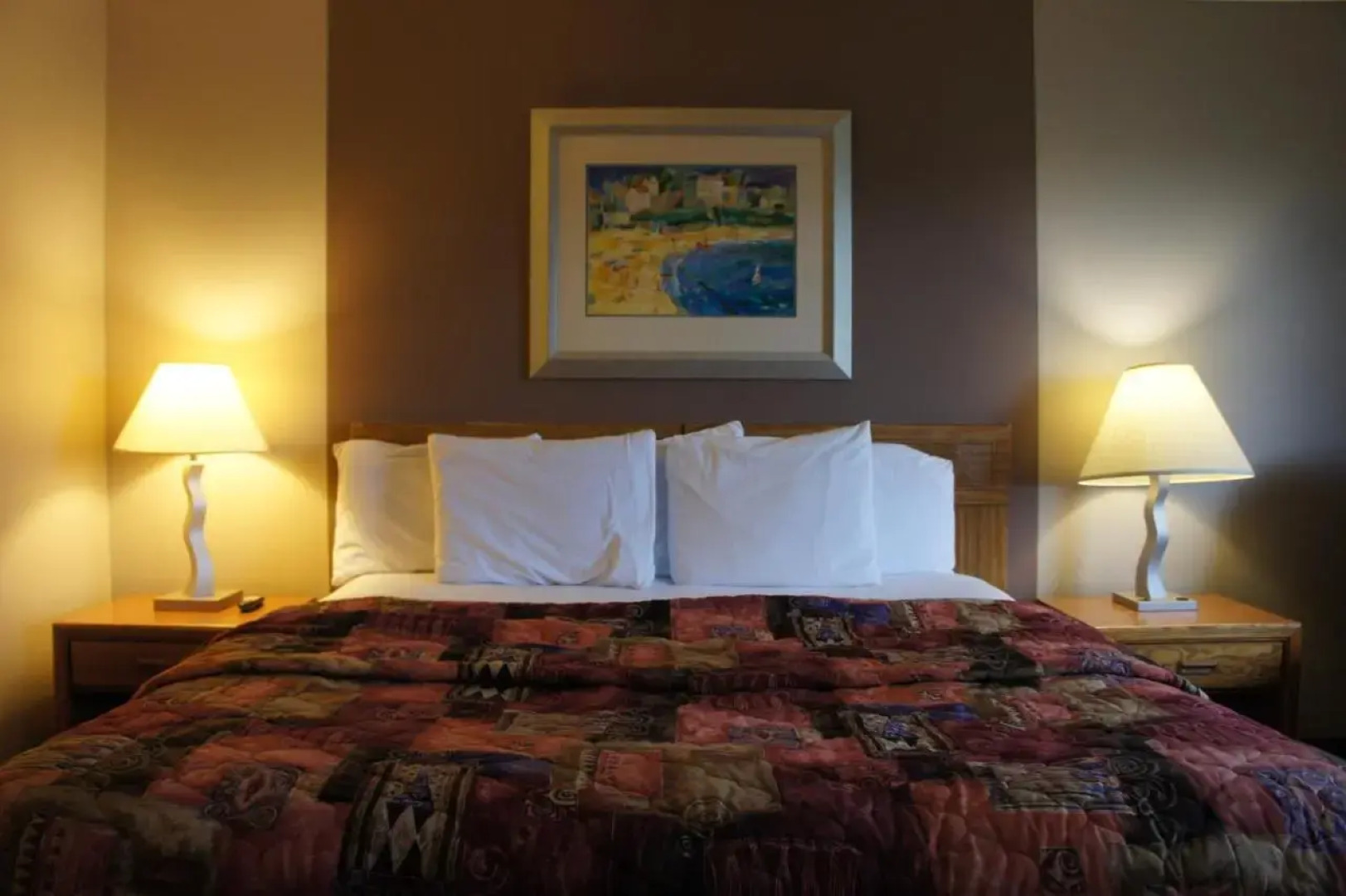 Select Inn Maple Grove