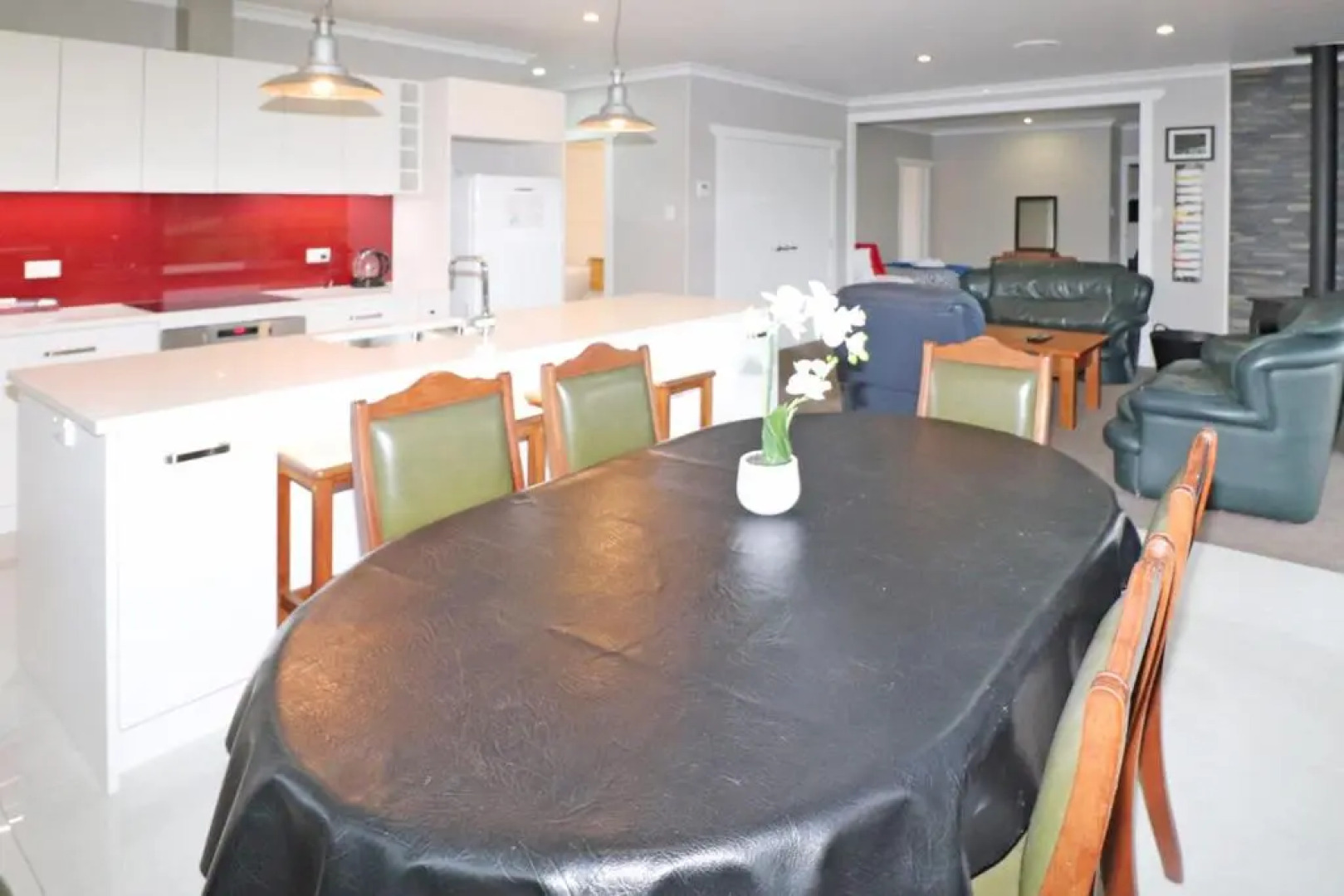 Country Living on Raynes Road