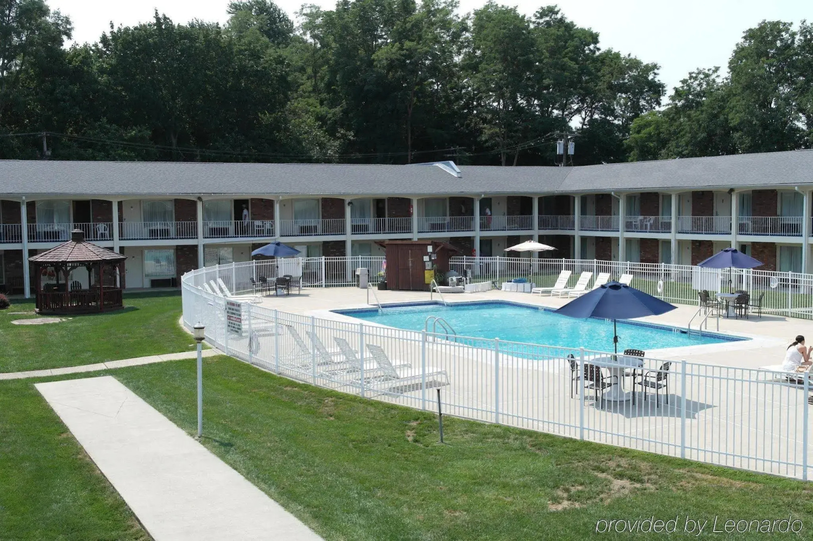 Crystal Inn Eatontown