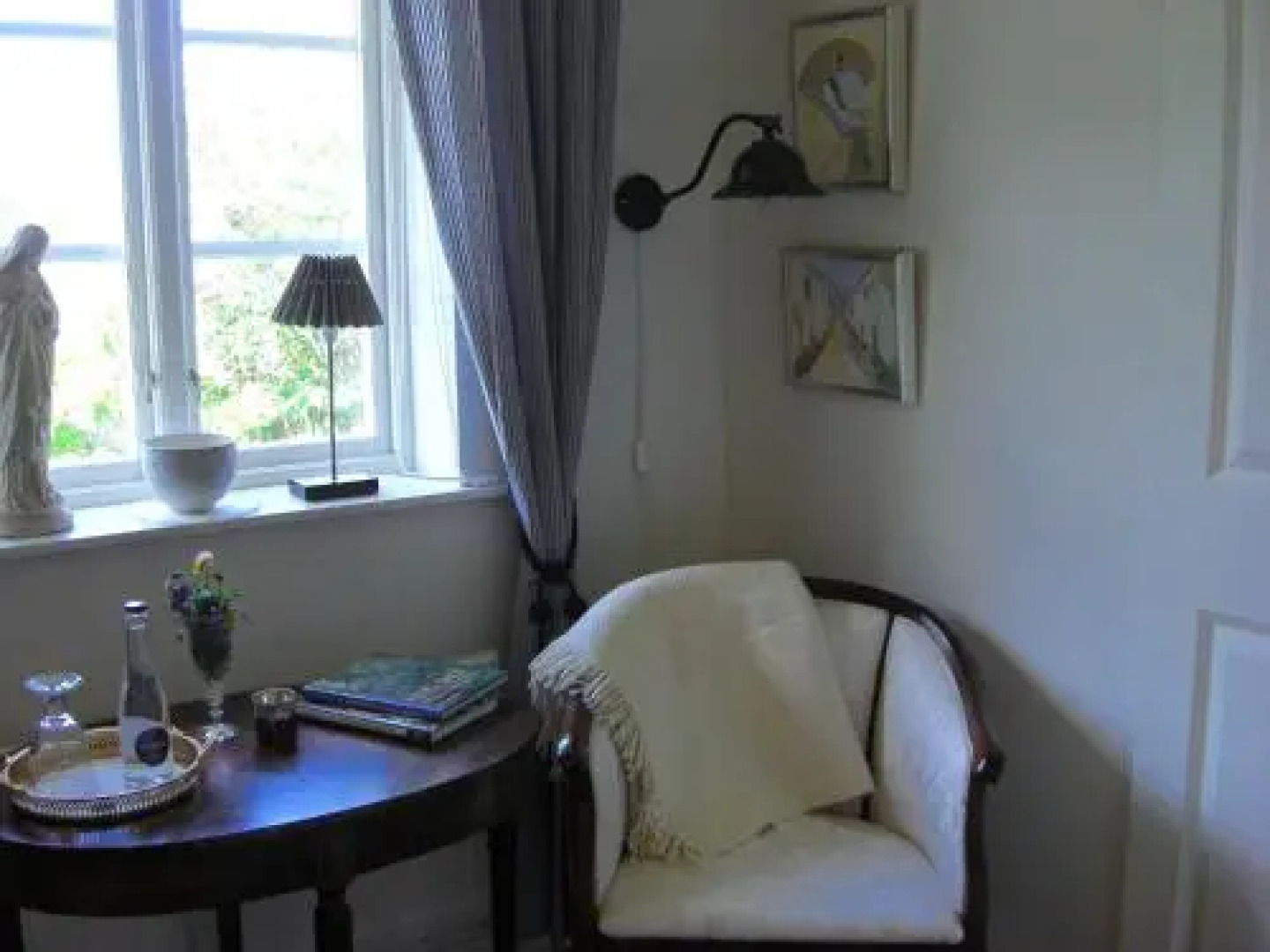 Ängshyddan Gårdshotell & B&B