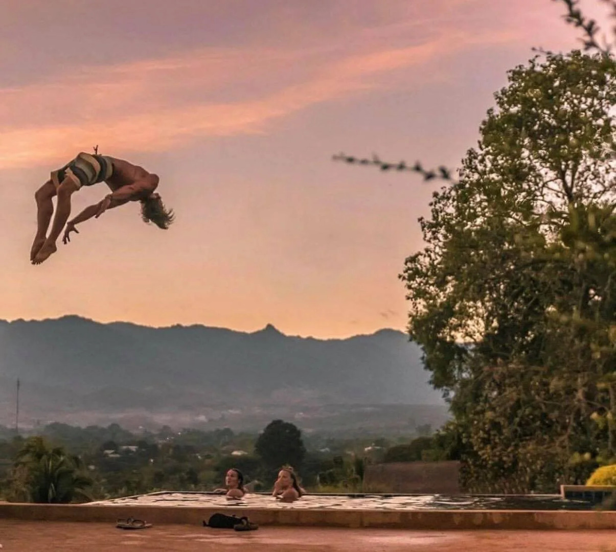 Pai Circus School and Resort