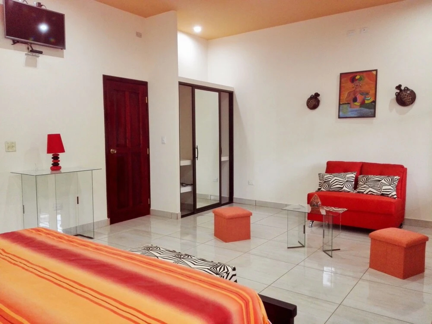 Restaurante, Cigar Bar, Whisky Lounge, Hostal Suite Dos Visiones