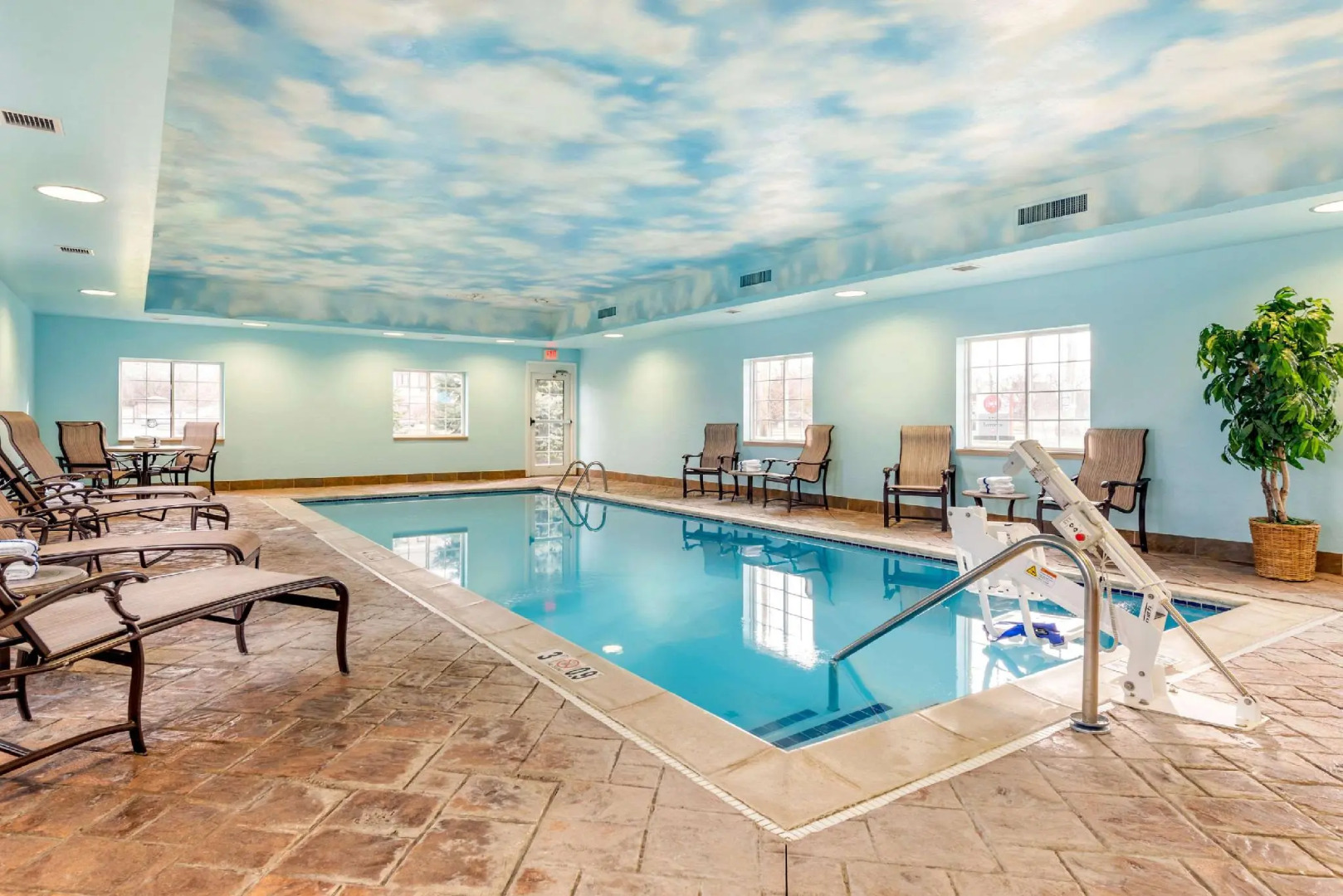 Suburban Extended Stay Hotel South Bend