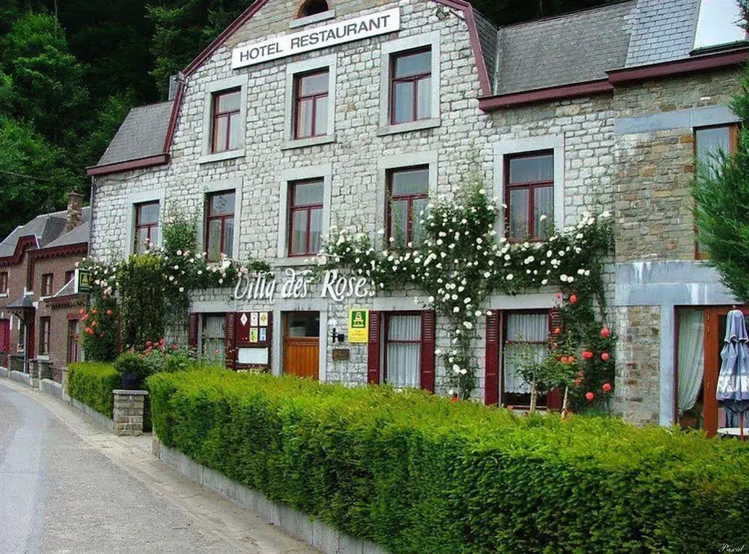 Hostellerie La Villa Des Roses