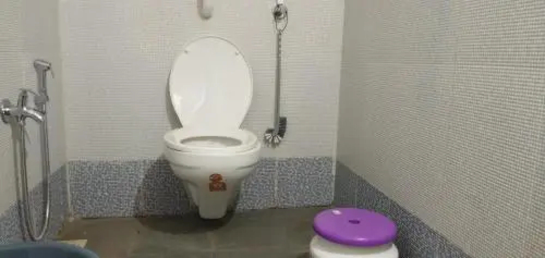 Mhatre's Guest House