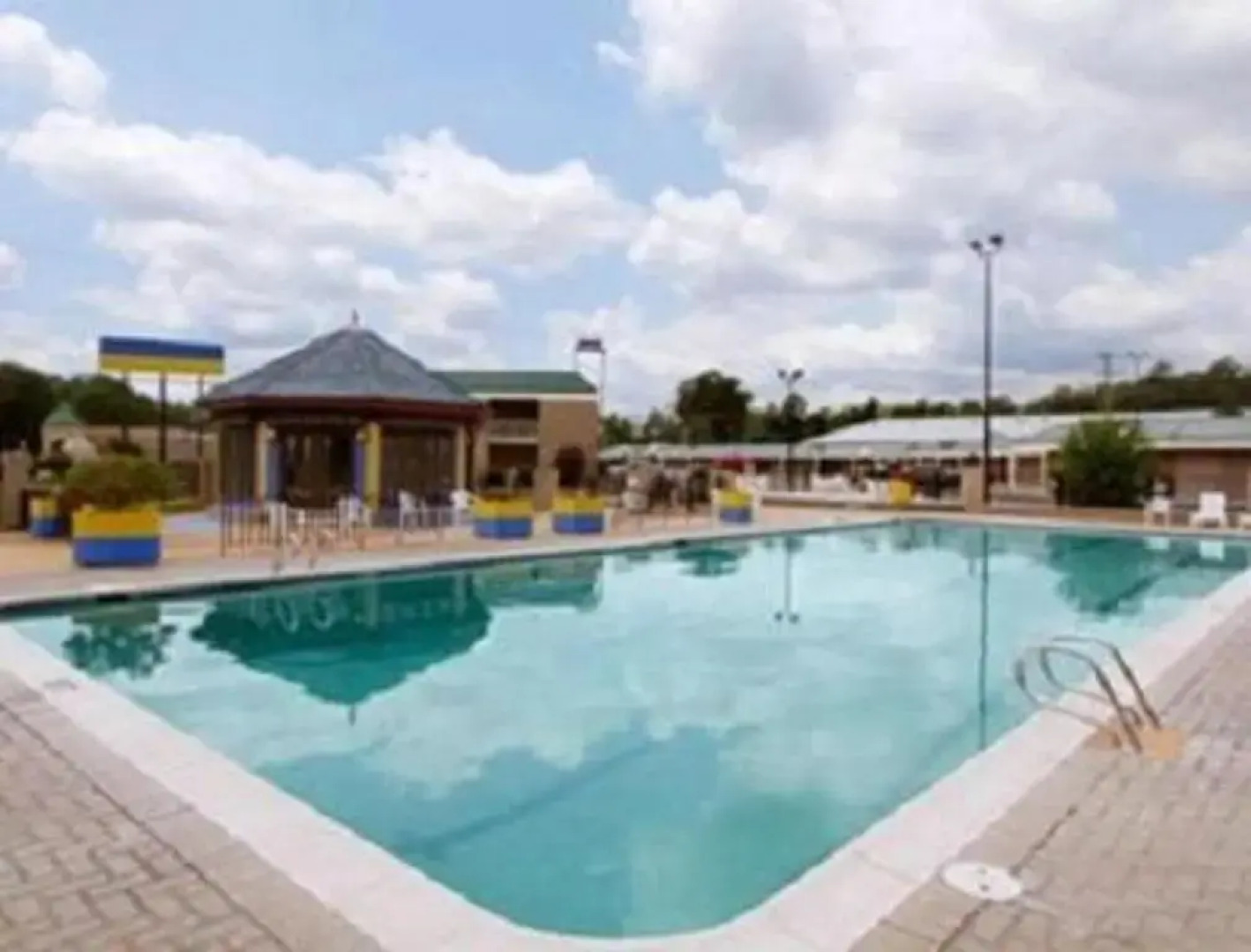 Travelodge by Wyndham Petersburg