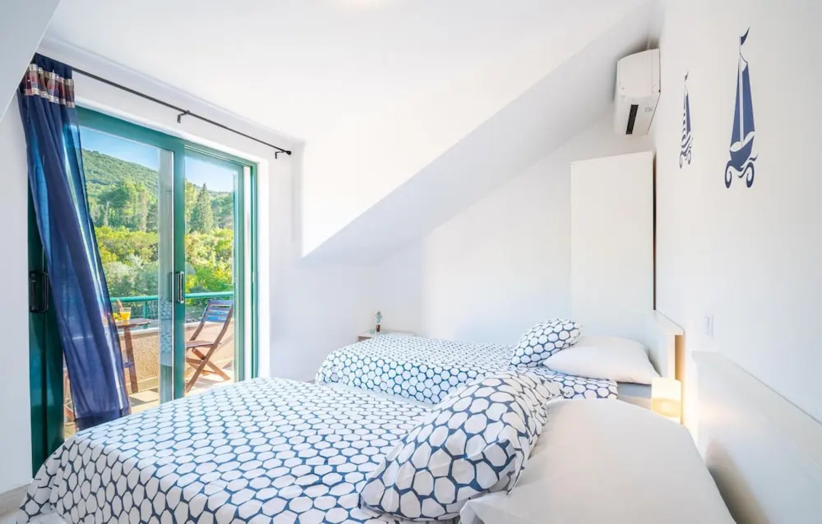 Amazing Home in Kneze With Wifi and 4 Bedrooms
