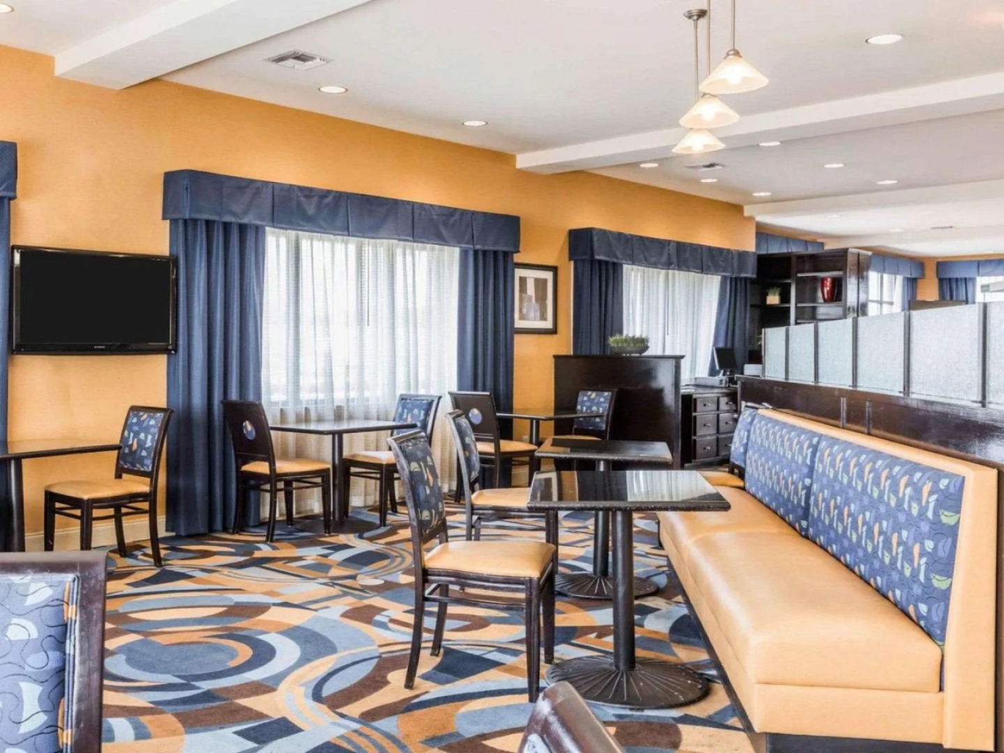 Comfort Suites Pell City I-20 exit 158