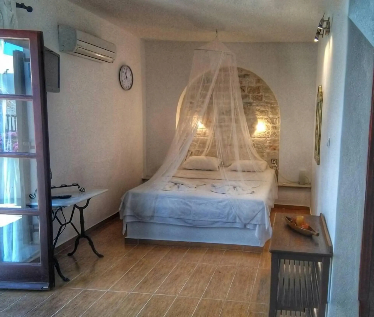 Naxos Summerland resort