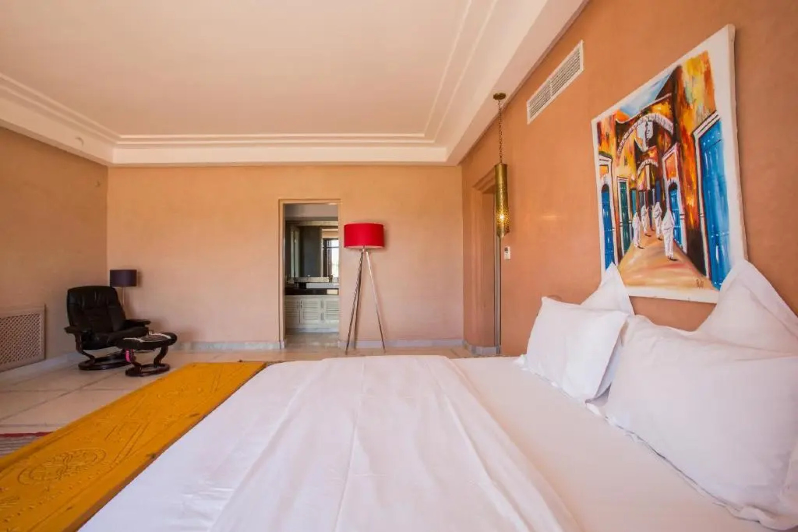 Villa Koutoubia Your Luxurious Oasis in Marrakech