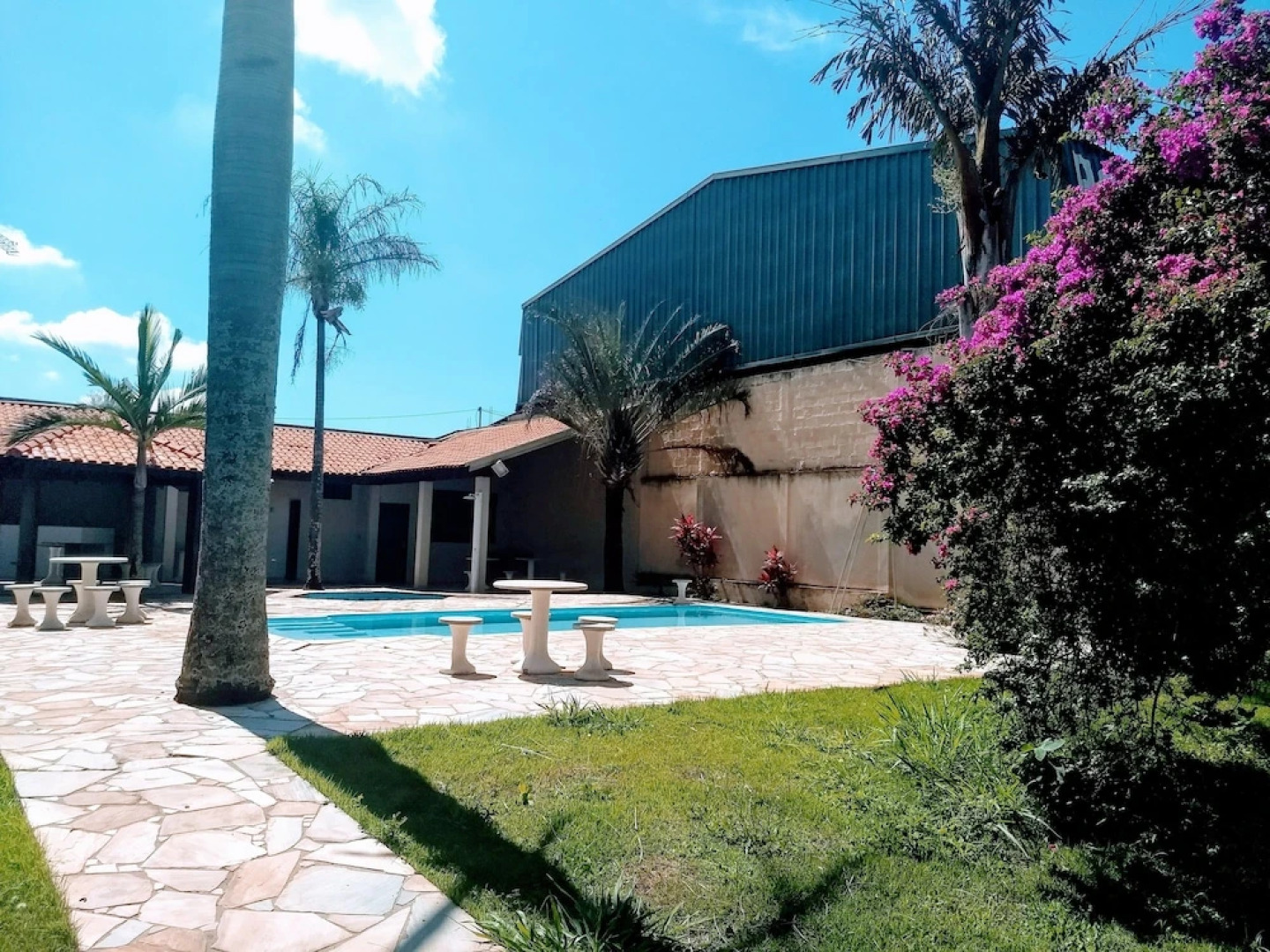 Cravinhos Park hotel