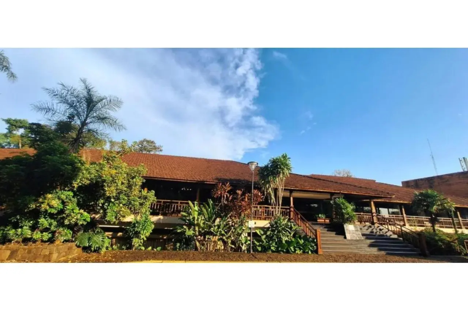 Raices Esturion Hotel