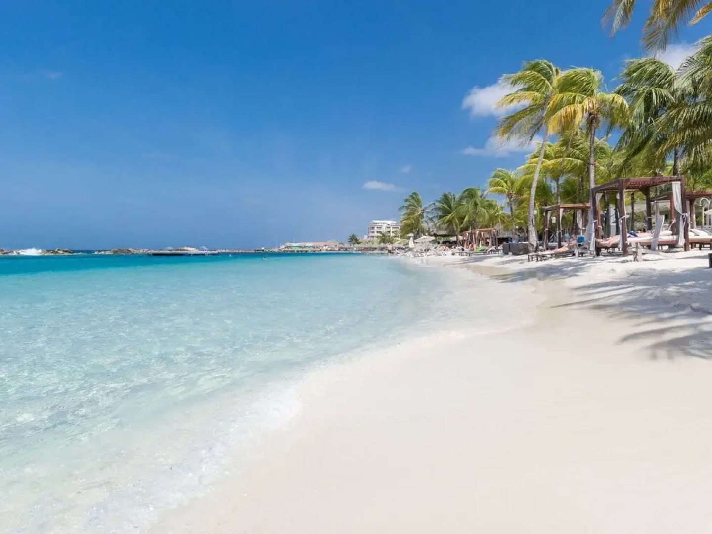 Modern Holiday Home Near Mambo Beach in Willemstad