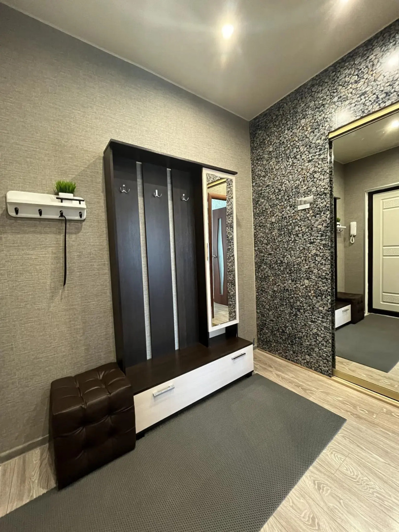 Апартаменты на набережной Нефтяников 6