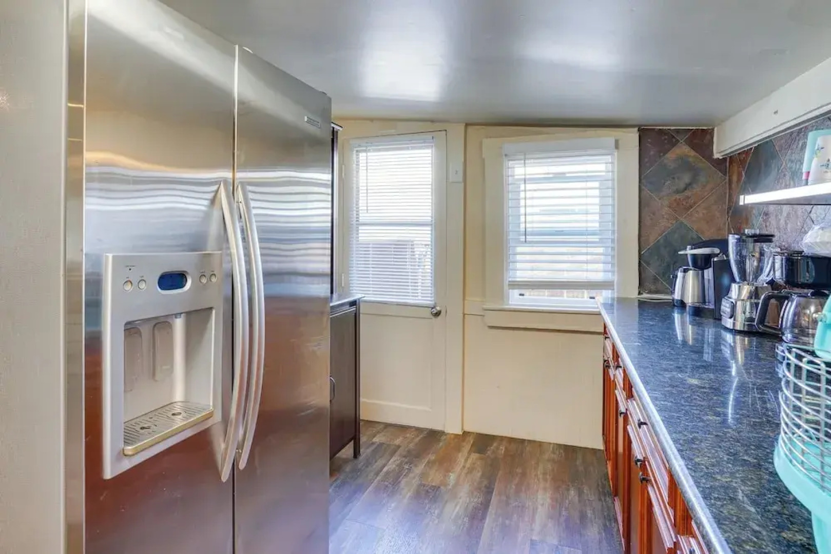 Huntington Beach Haven w/ Gas Grill: Near Water!