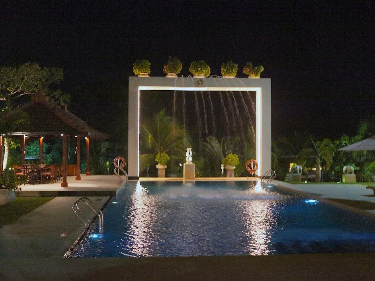 Cocoon Resort and Villas