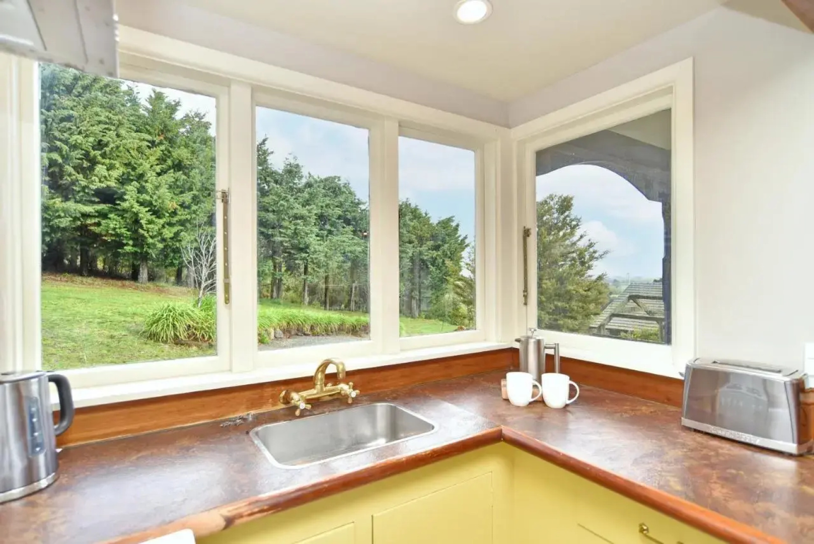 Otahuna Hideaway - Christchurch Holiday Homes
