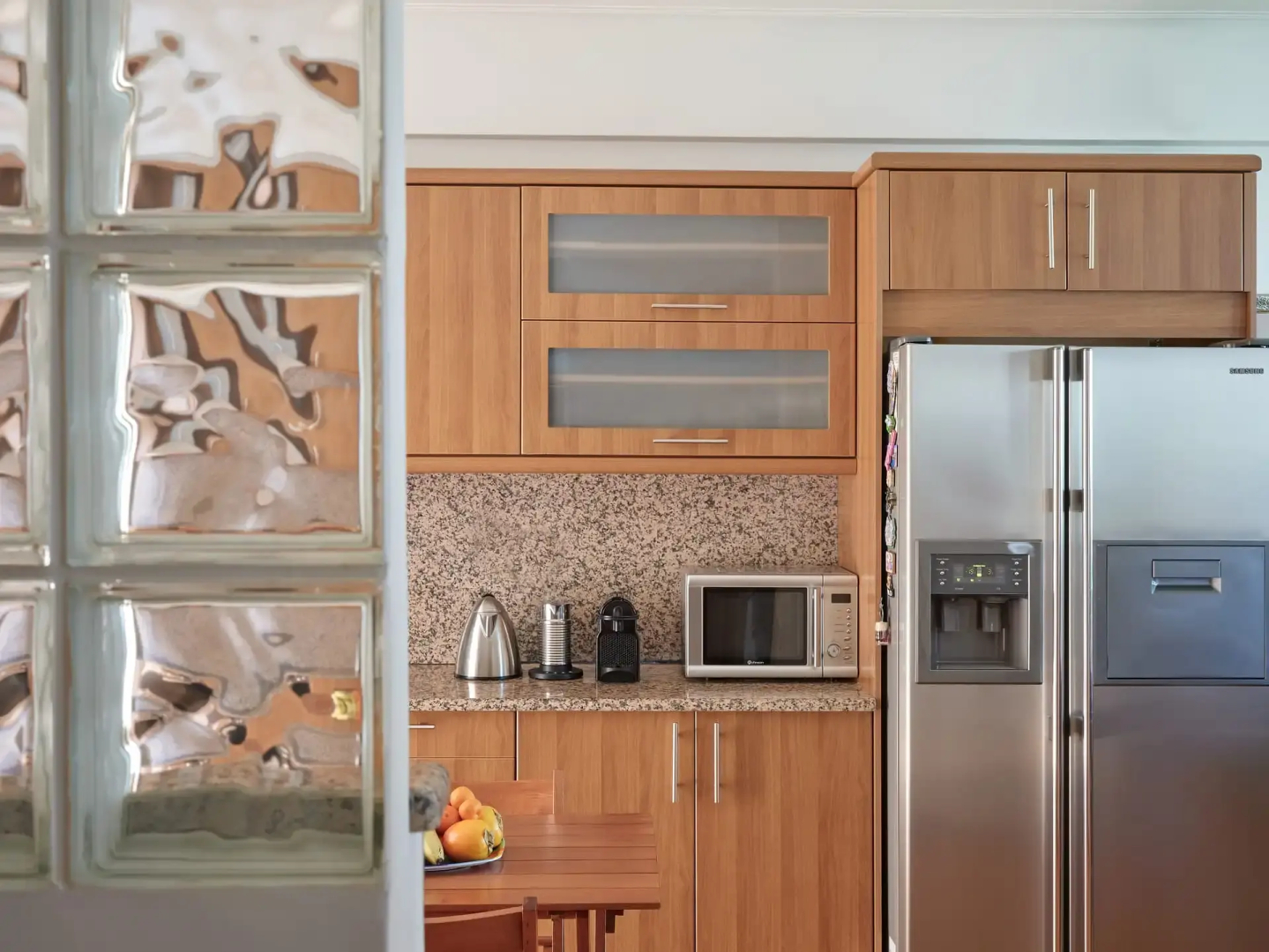 Evi's Voula Home