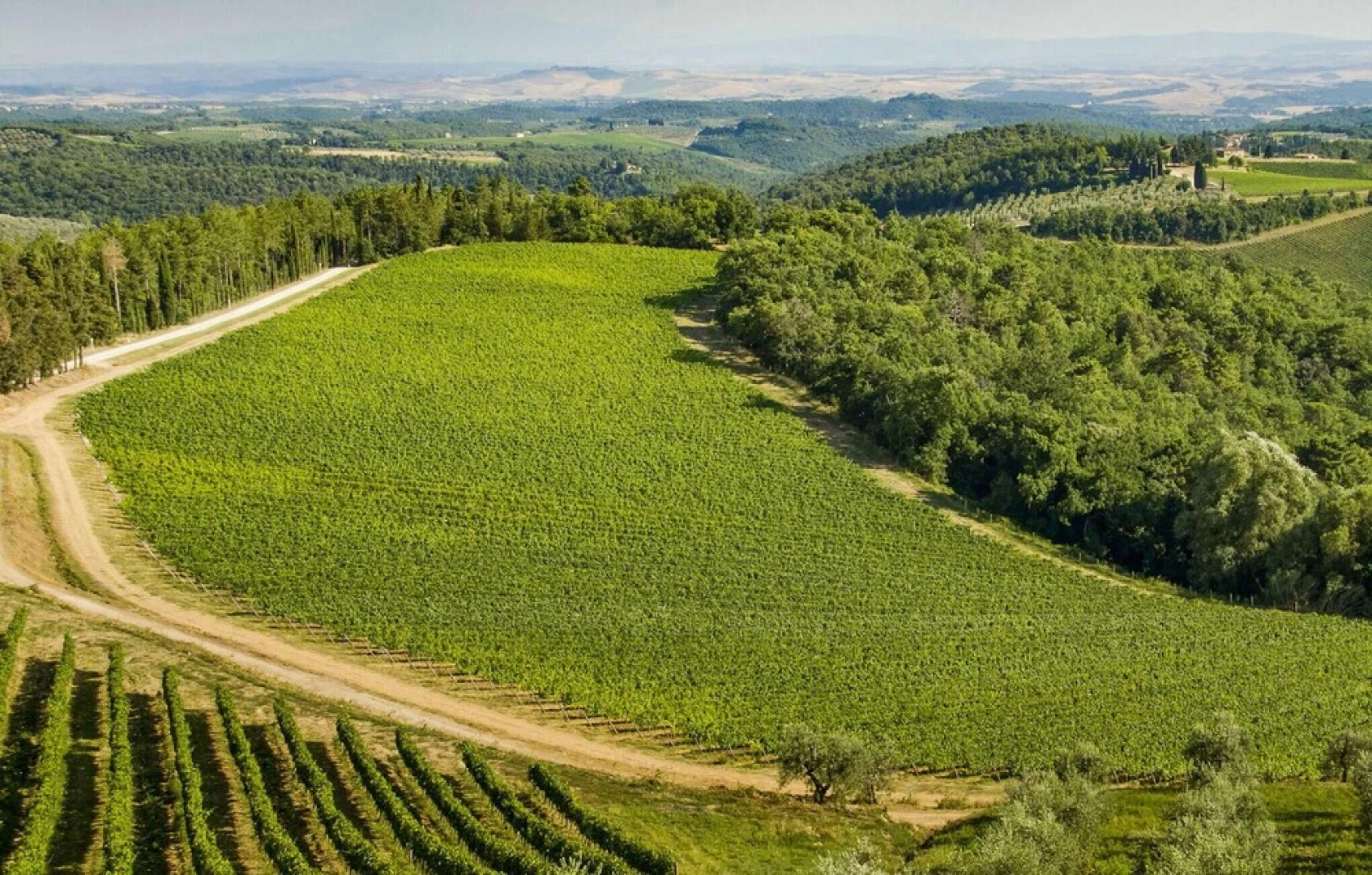 Beautiful Home in Londa With 2 Bedrooms and Wifi