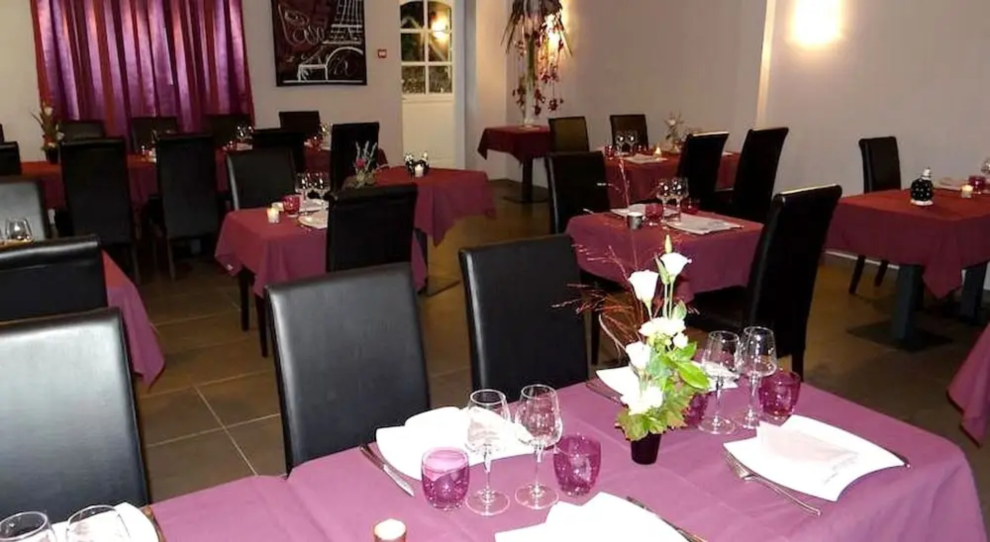 Logis-Hôtel Restaurant Auberge les Vallées du Perche