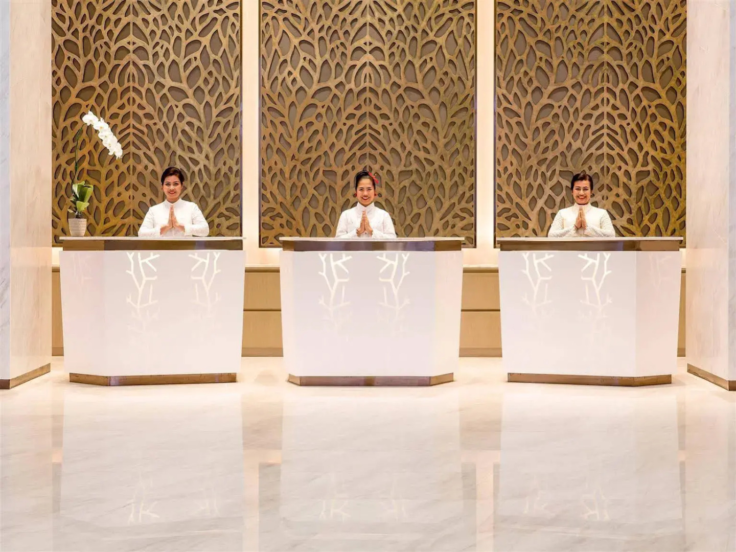 Novotel Phuket City Phokeethra Hotel