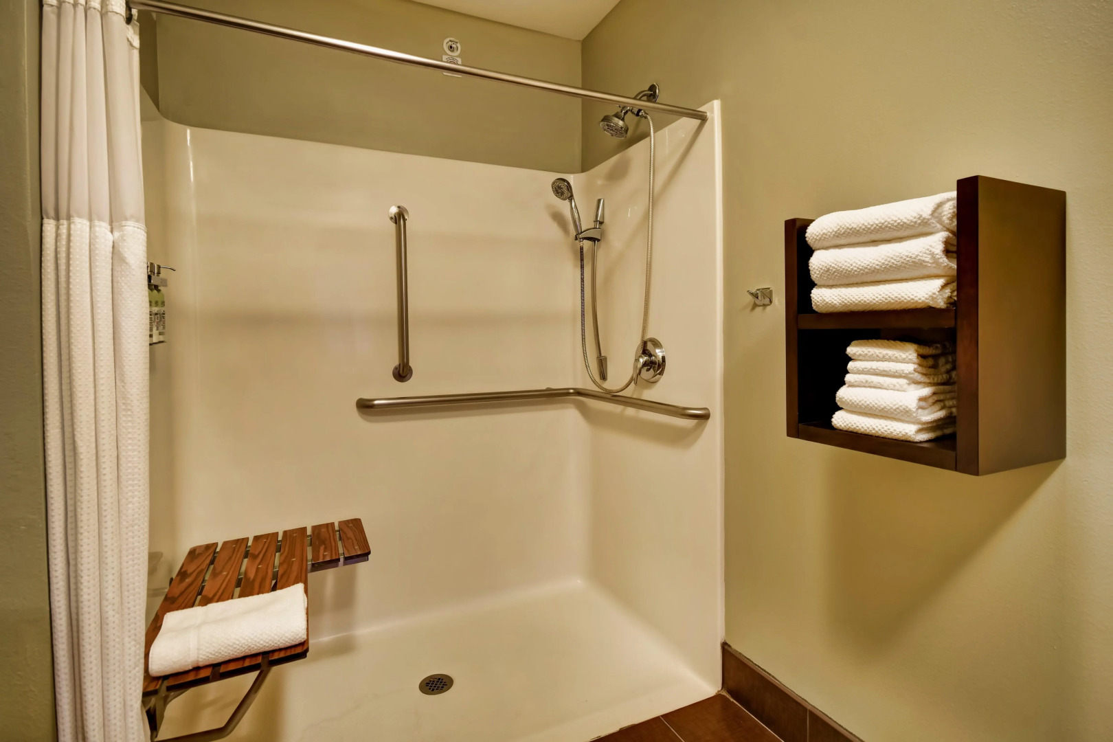 Staybridge Suites Middleton Madison-West by IHG