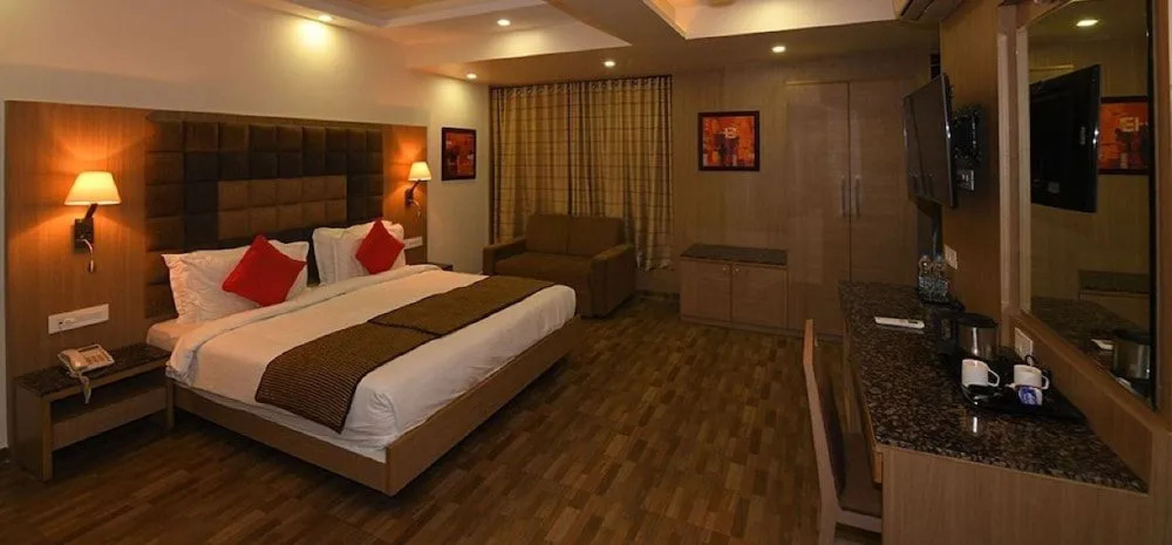 Nanda Comfort Inn