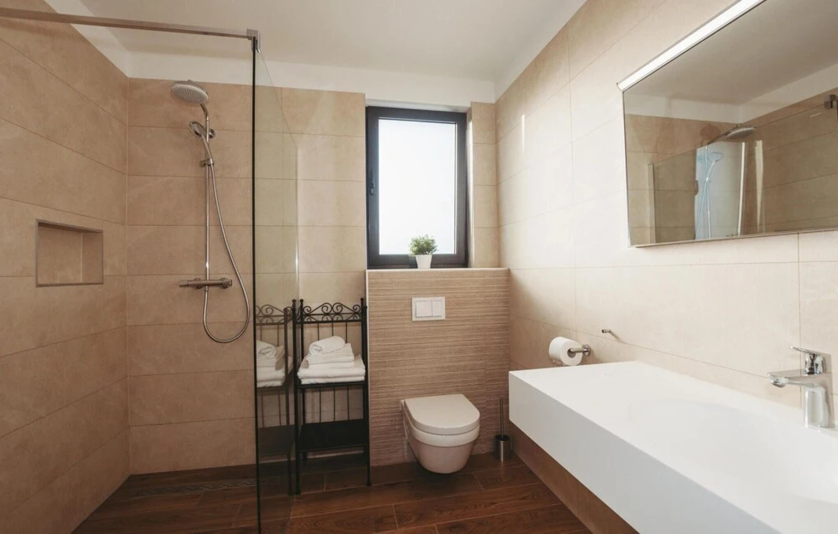 Amazing Home in Turanj with Outdoor Swimming Pool, Hot Tub & Sauna