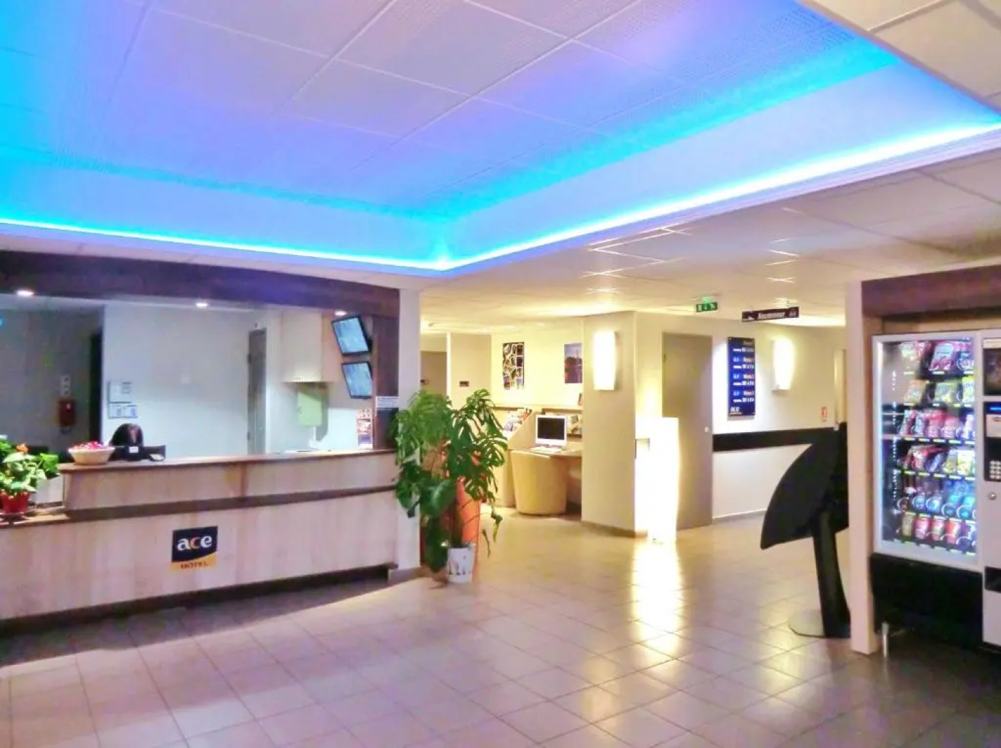 ACE Hôtel Montluçon