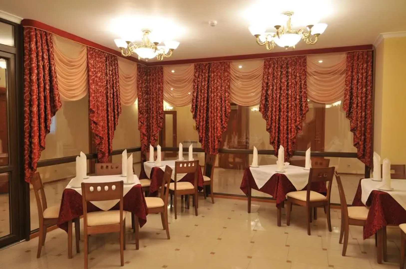 Барракуда на улице Богдана Хмельницкого