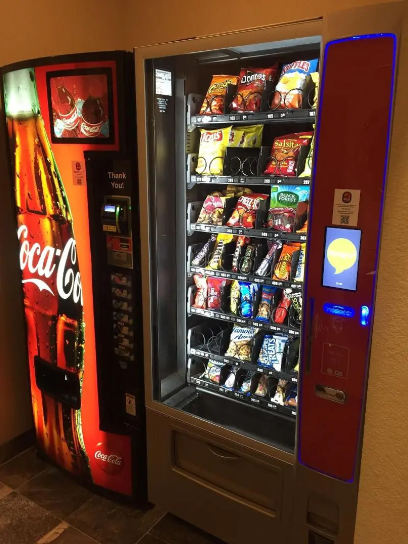 Cobblestone Inn & Suites - Holstein