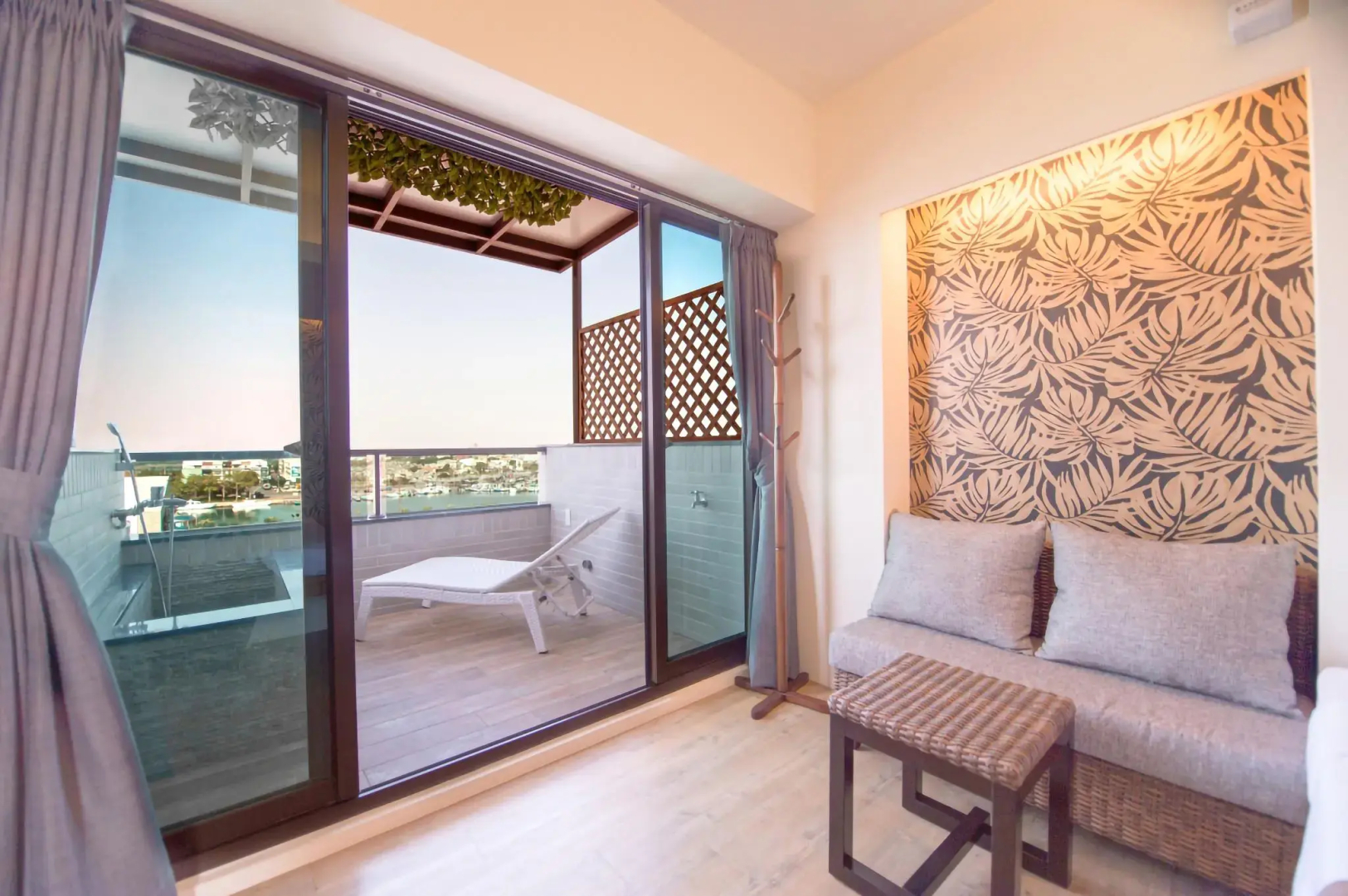 Move Resort & Spa