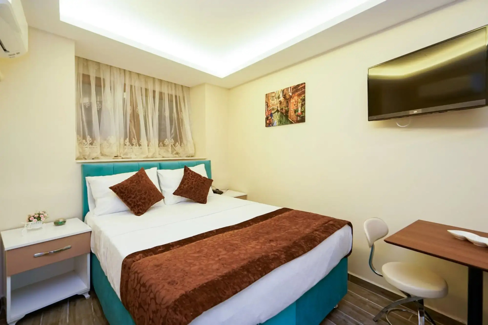 Taksim Celebi Residence