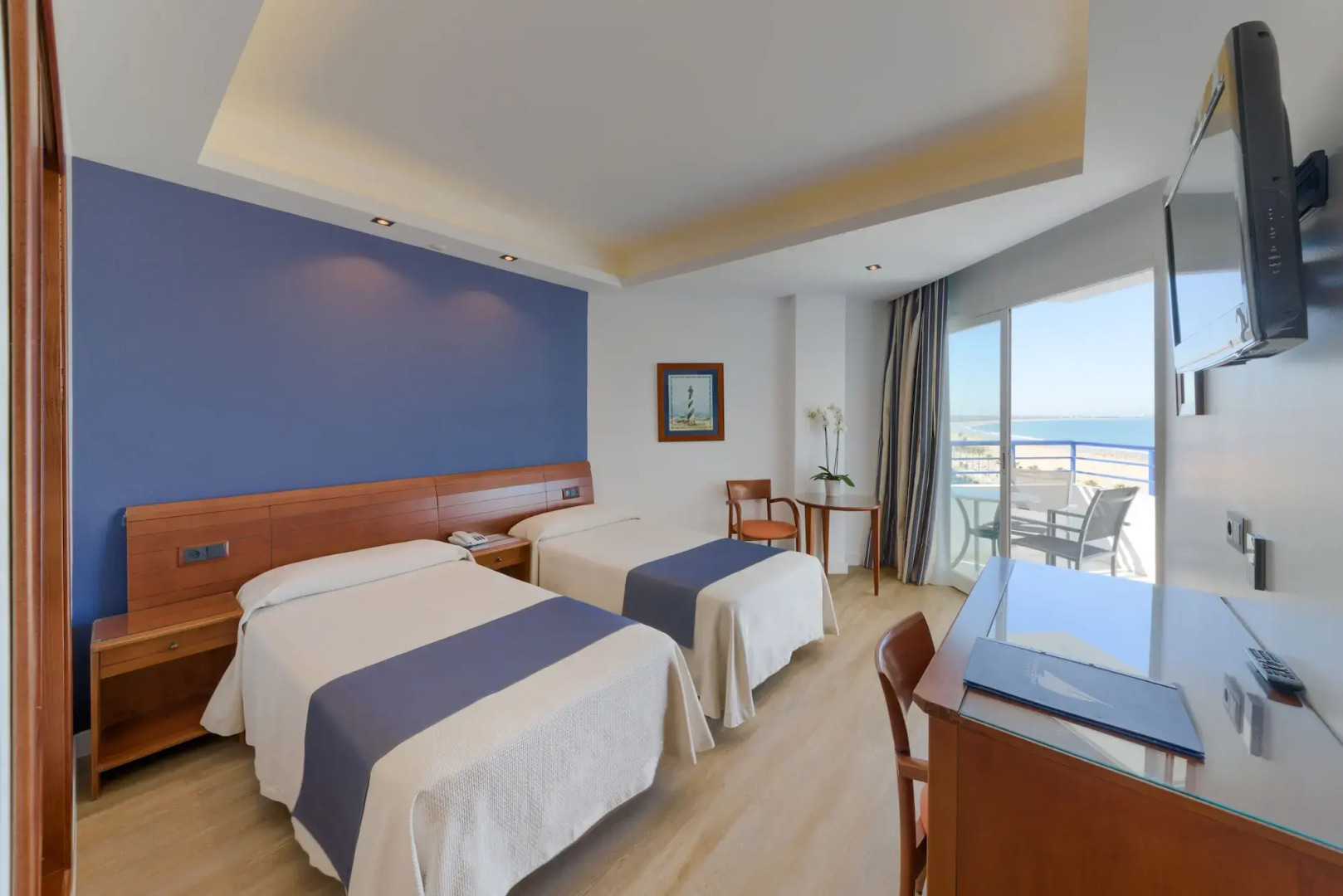 Hotel Puertobahia & Spa