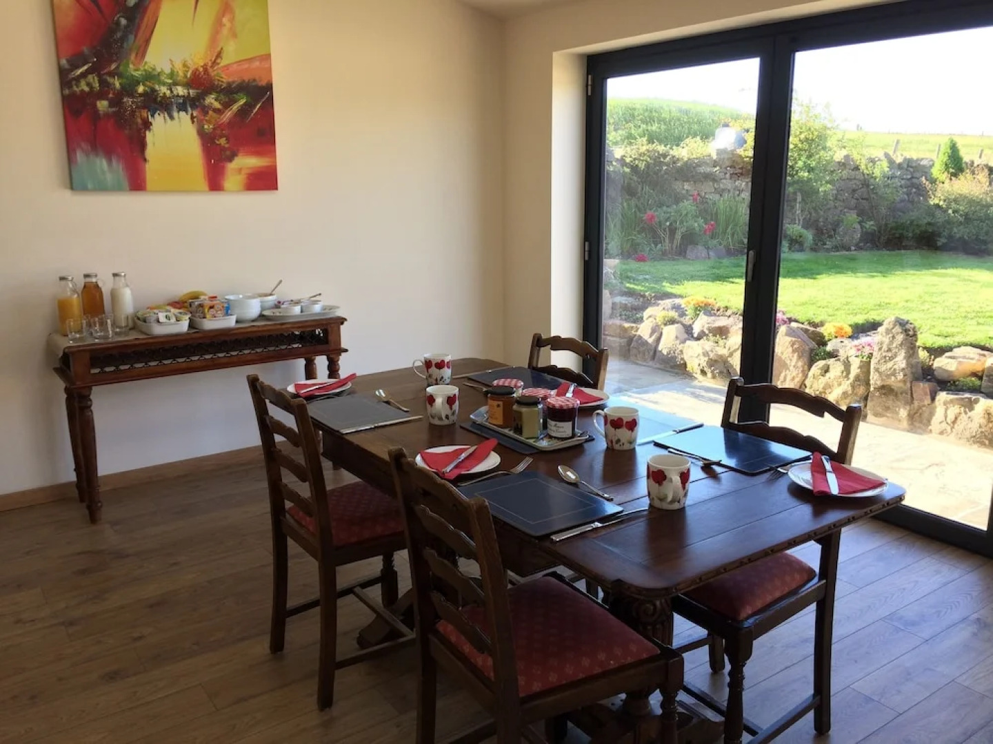 East Wayside Bed & Breakfast