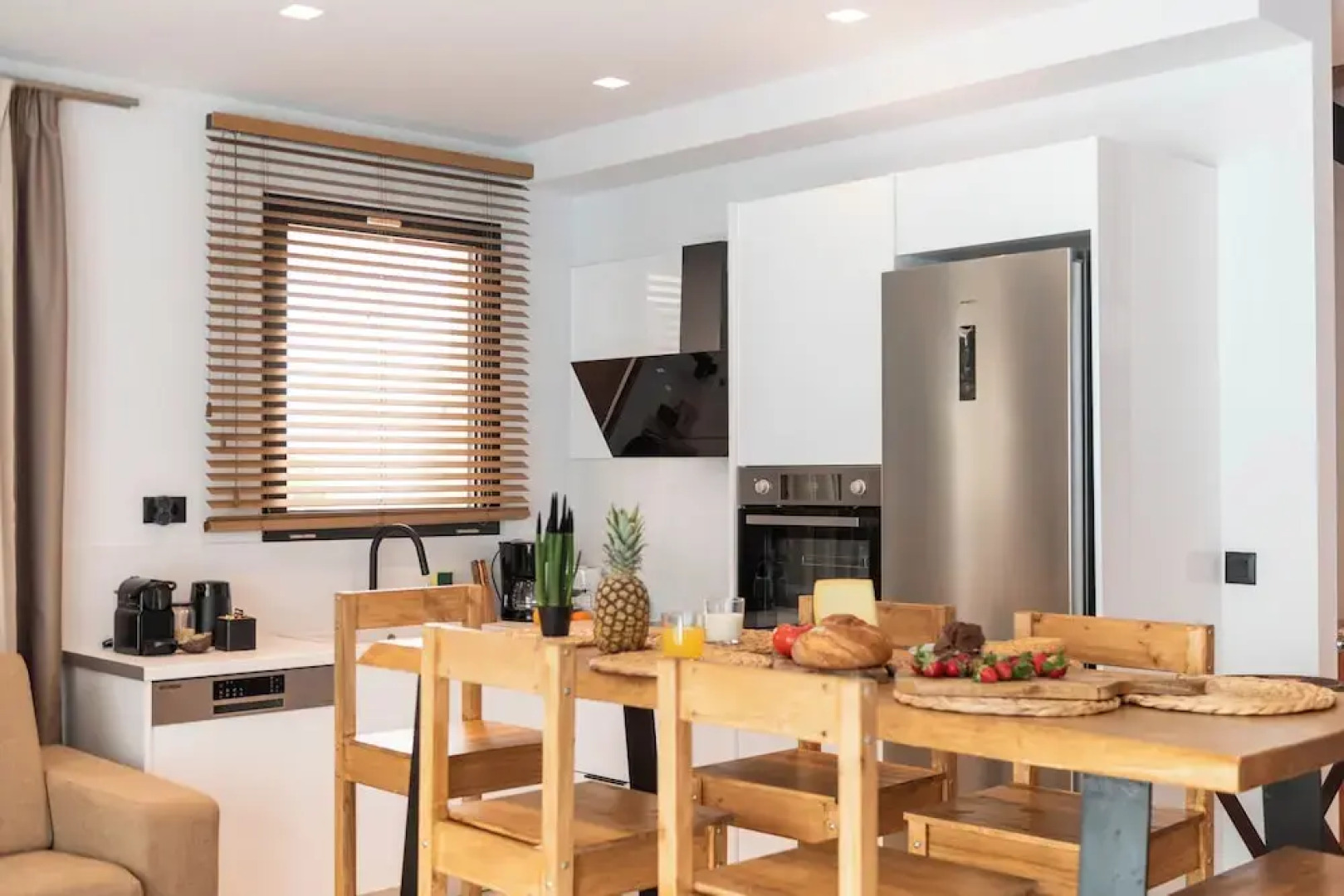 D Palm Premium Living