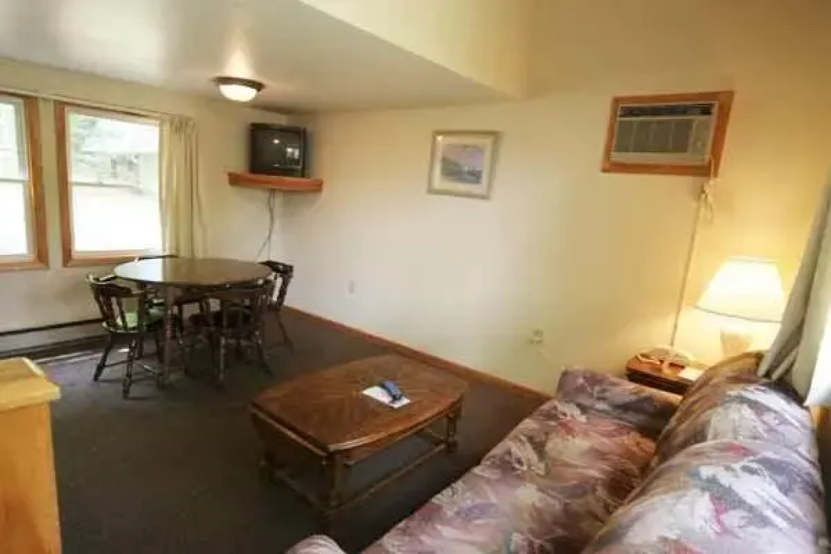 Kathys Resort & Three-Bedroom House - K