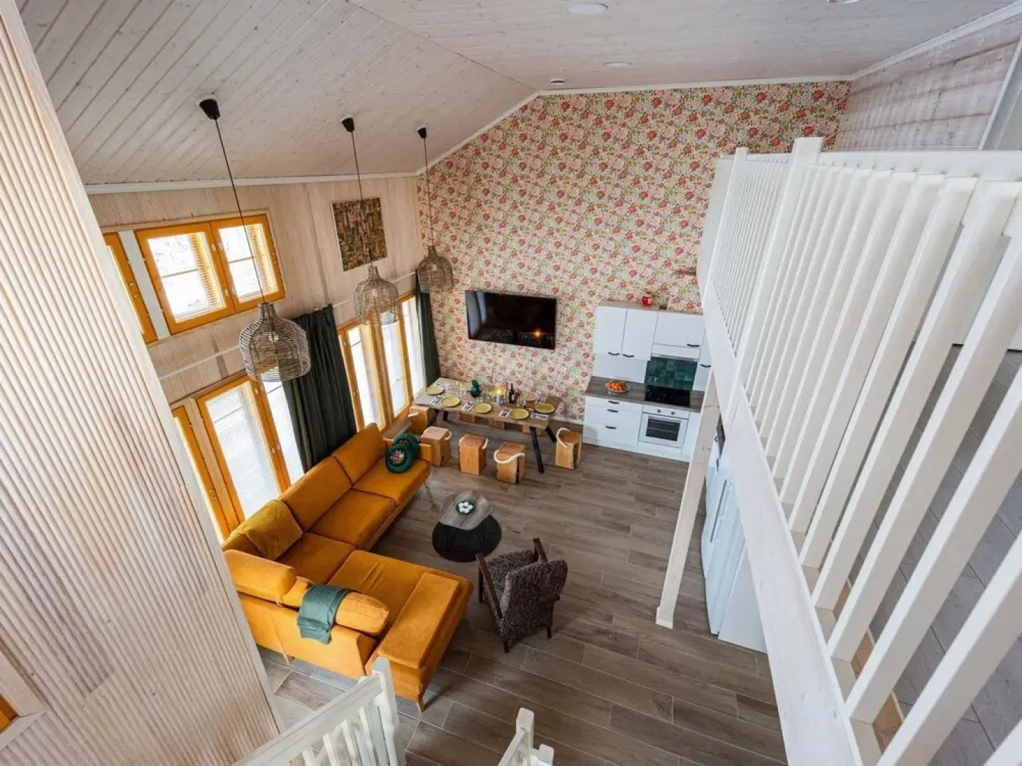 Villaroosa Hyv l Nkyl