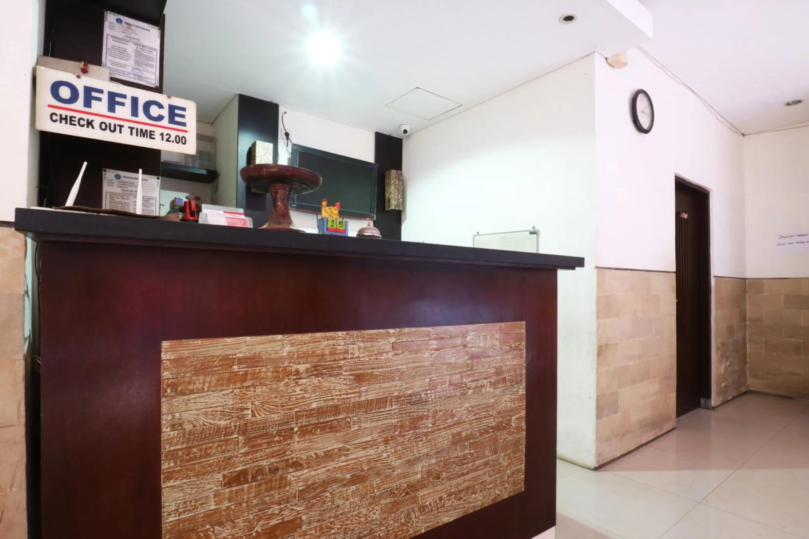 Taman Mekar Beach Inn By Zuzu