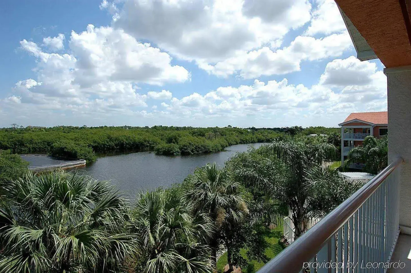 DoubleTree Suites by Hilton Naples